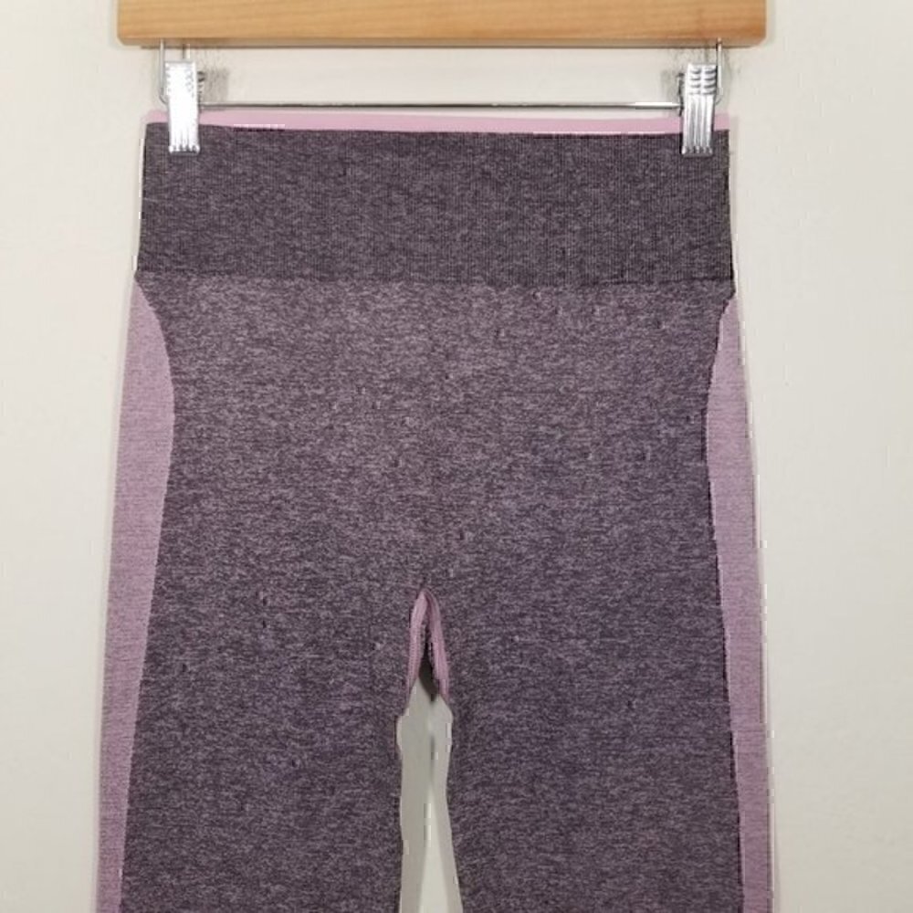 PINK Victoria's Secret Seamless Leggings Size M - Picture 2 of 5